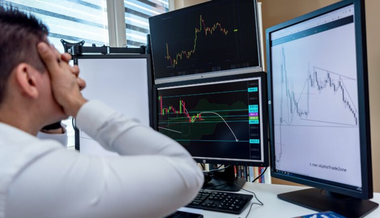 photo by AlphaTradeZone | pexels.com